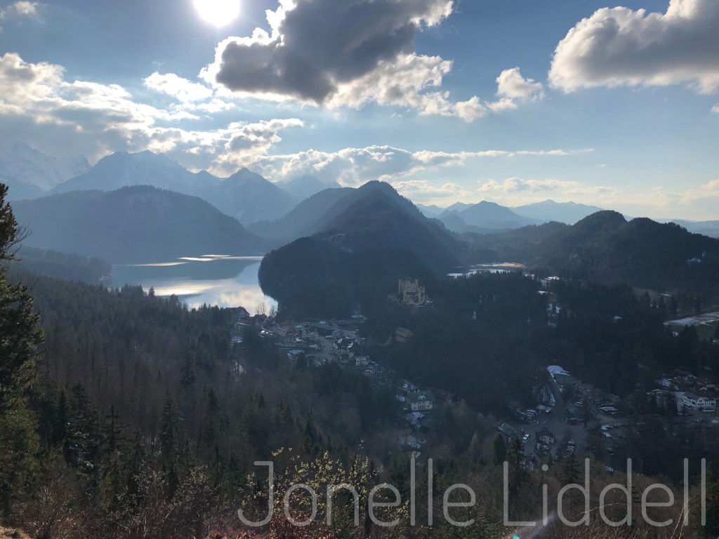 Christians in Democracy